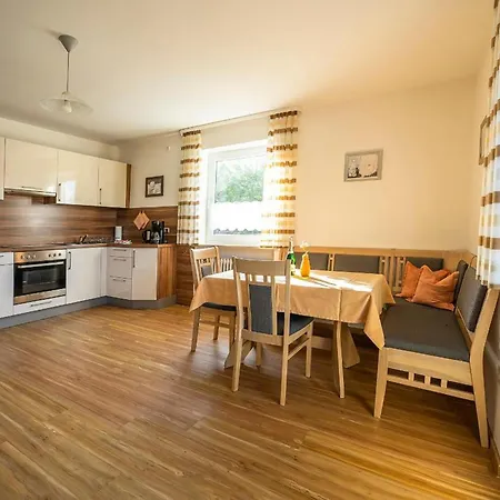 Haus Heidi Mit Balkon 莫斯巴赫