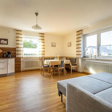 Haus Heidi Mit Balkon 公寓 *